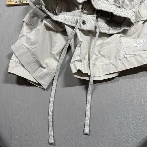 Nike Sport Essentials Mens Small Woven Utility Shorts Beige Khaki Cargo 8 in - Picture 9 of 9